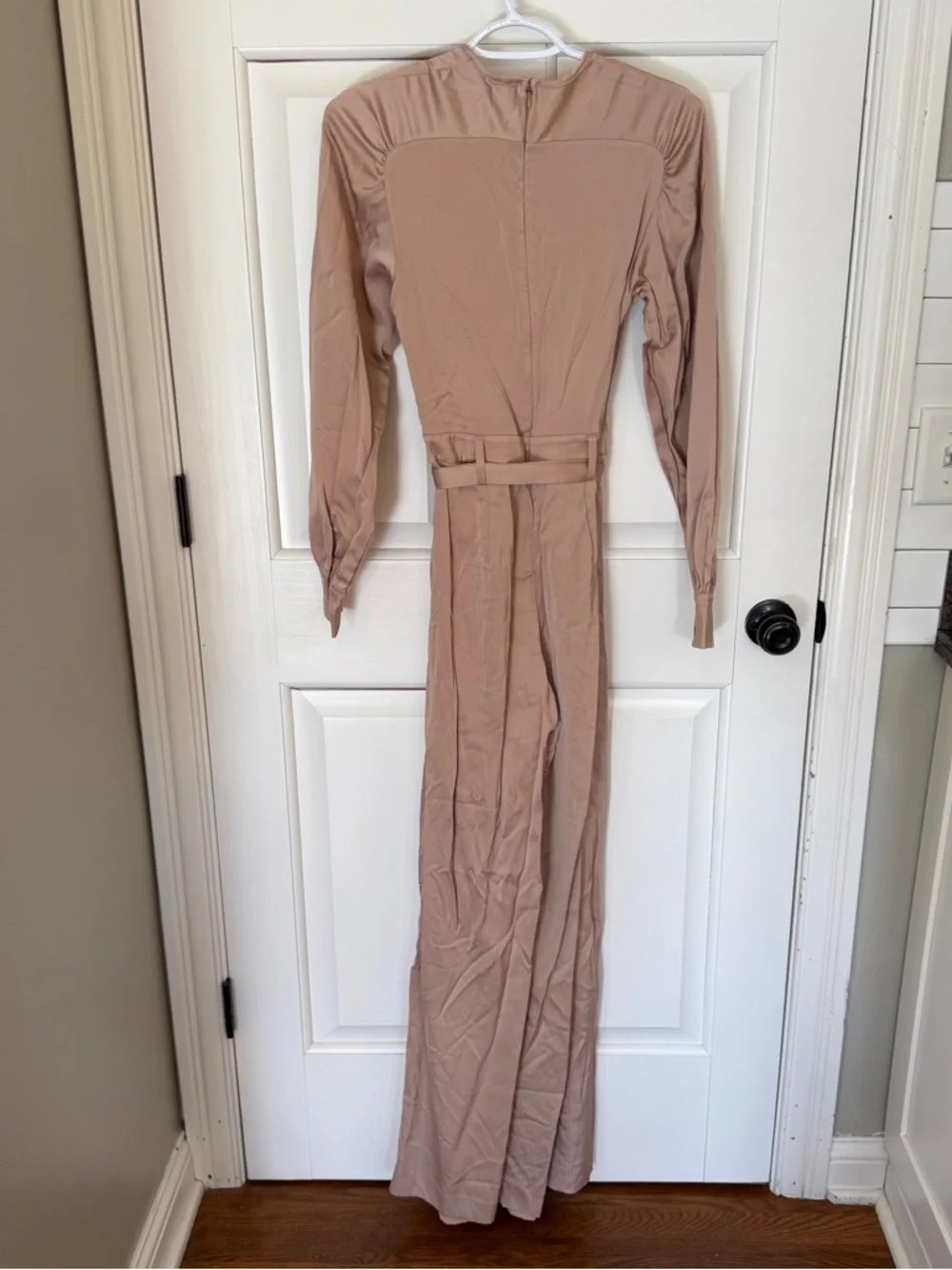 Reiss Elsa Blush Wide Leg Jumpsuit Belted V-Neck Long Sleeve Size 6 25270 - Picture 13 of 16